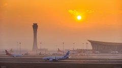 香港空運-同向區域停放航空器綠色共享運行創新模式實踐應用