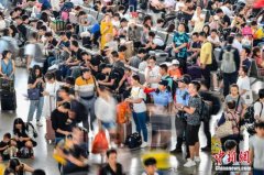 
深圳國際快遞-10天運客1956萬人次 廣鐵國慶黃金周運輸再創歷史新高