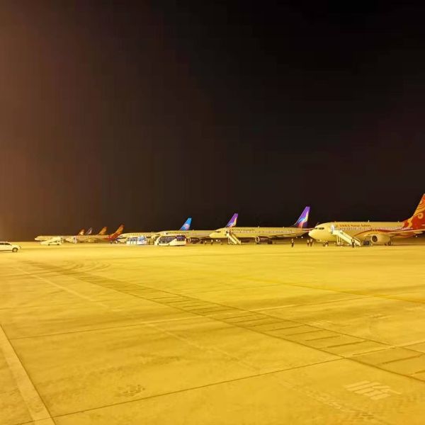 海運報價-敦煌機場順利保障大面積航班備降